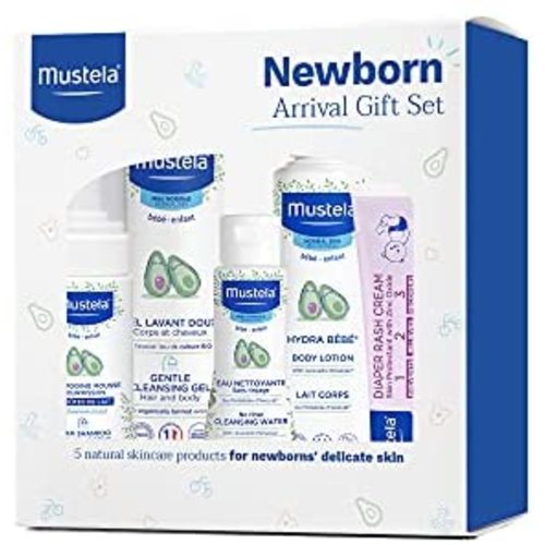 Mustela Newborn Arrival Gift Set - Baby Skincare & Bath Time Essentials - Natural & Plant Based - 5 Items Set