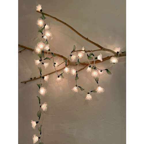 White Himalayas flower with leaf string lights for Patio,Wedding,Party and Decoration, fairy lights (20 UL Warm lights)
