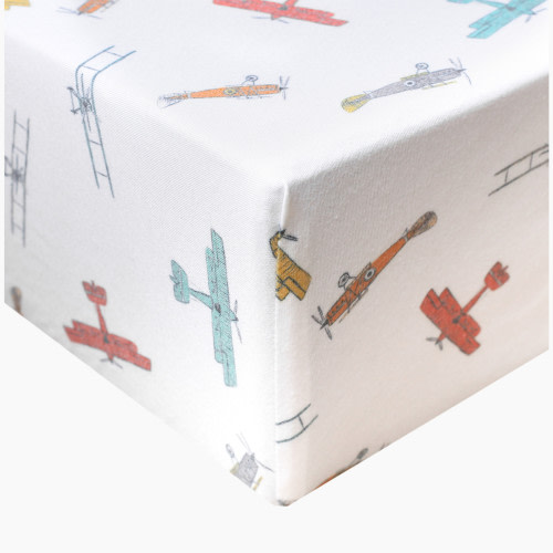 Copper Pearl Printed Premium Crib Sheet - Ace