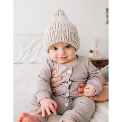 Peak Knit Beanie Hat, Oatmeal