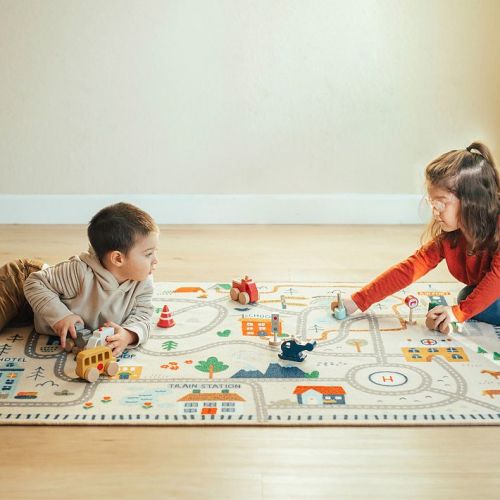 Wonder & Wise Around Town Play Mat