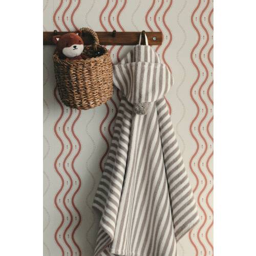 HOODED BATH TOWEL