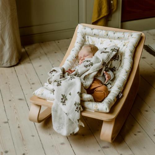 Charlie Crane LEVO Baby Rocker with Rose Cushion