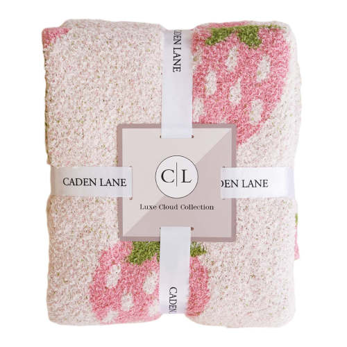 CuddleLane™ Luxe Blankets | Strawberry