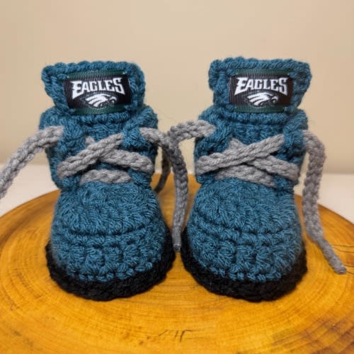 Philadelphia Eagles baby booties shoes slippers boots 3-9 months infant toddler quality NFL fan gear Philly