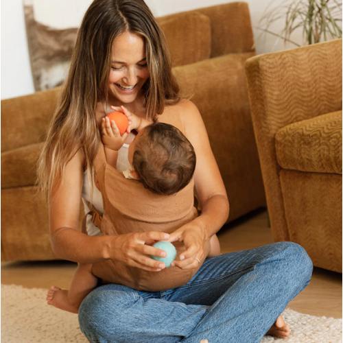 Willow Aerial Carrier- Brown Baby Carriers for Bonding in Style – WildBird
