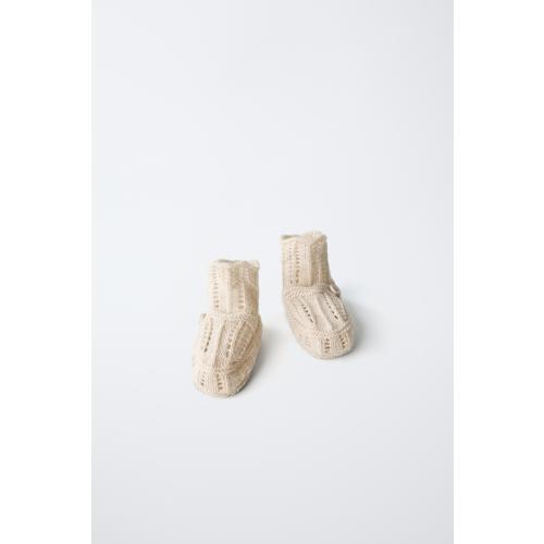 DETAIL BOOTIES