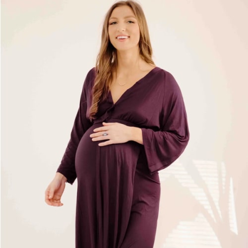 Amelia Labor & Postpartum Gown in Plum – Petite size