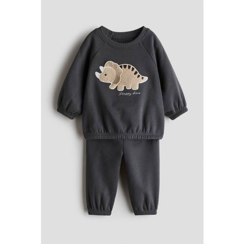 2-PIECE TEDDY-DETAIL SWEATSHIRT AND JOGGERS SET