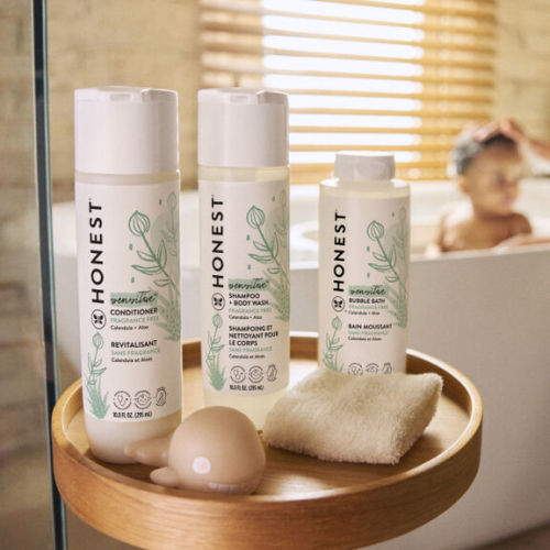 Newborn Bathing Essentials Kit