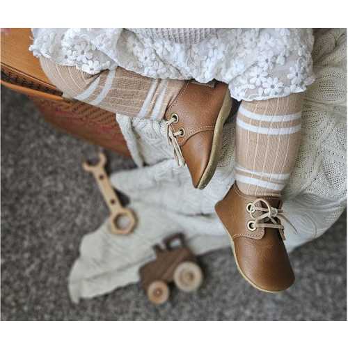 Antique Brown Lace Up Oxford Style Moccasin