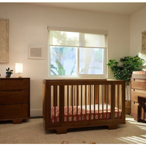 Yuzu 8 -in-1 Convertible Crib