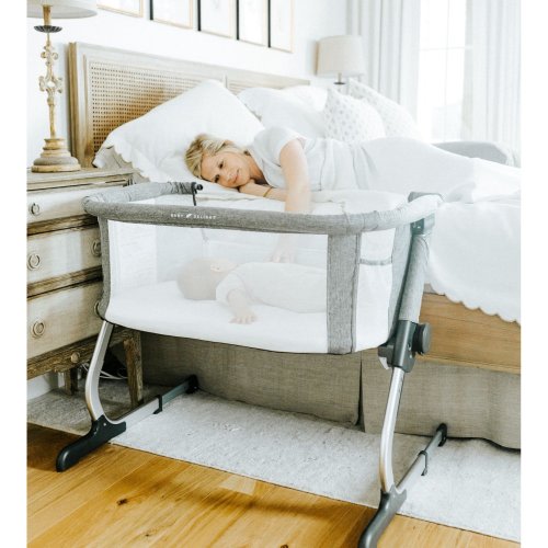 Baby Delight Beside Me Dreamer Bassinet & Bedside Sleeper