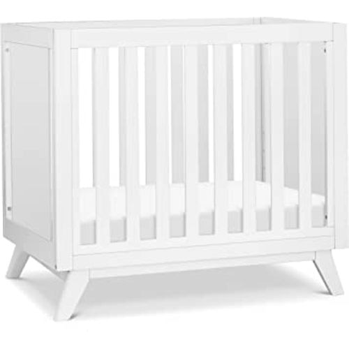 DaVinci Otto 3-in-1 Convertible Mini Crib with 4" Mattress in White, Greenguard Gold Certified