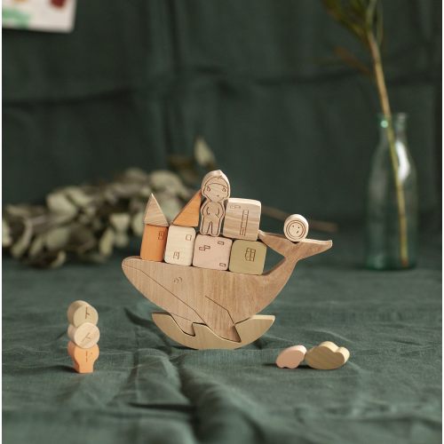 Balancing game Stories from the sea