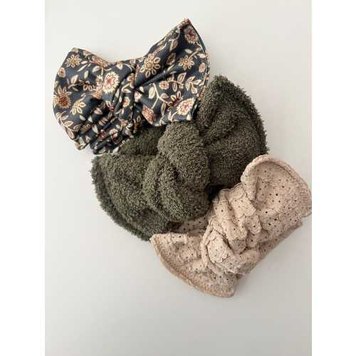 Cozy Fall Head wraps, Baby Turban, Bow, Hand-tied, chunky Bows, Handmade, Stretch, Accessory, Adjustable Headbands, Sweater, Eyelet