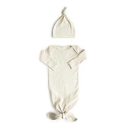 Ribbed Knotted Baby Gown + Beanie Set in Color Ivory