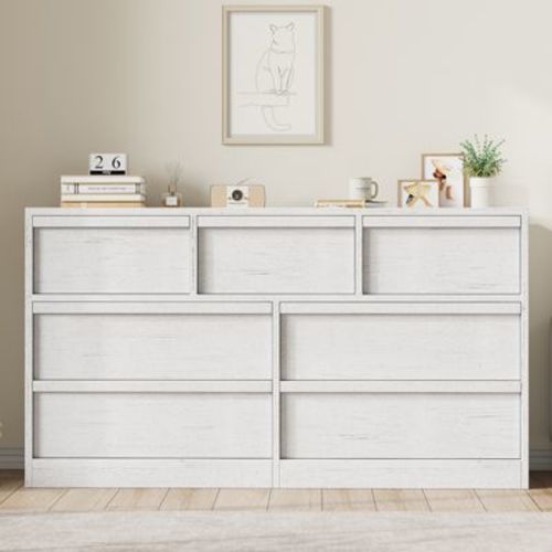 7 Drawer Dresser for Bedroom, White Dresser Organizer with Concave Handles, Modern 7 Chest of Drawers for Bedroom Living Room Nursery