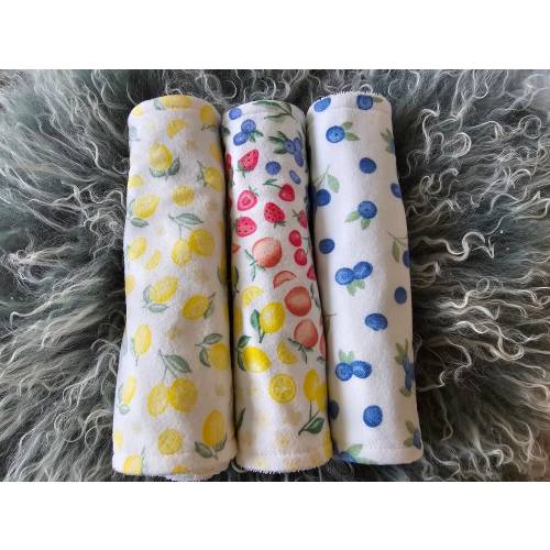 Fruit Baby Burp Cloth Set, Baby Lemon Burp, Blueberry Gift, Baby Strawberry Burp, Peaches, Fruit Nursery, Blueberry Baby Shower, Baby Gift