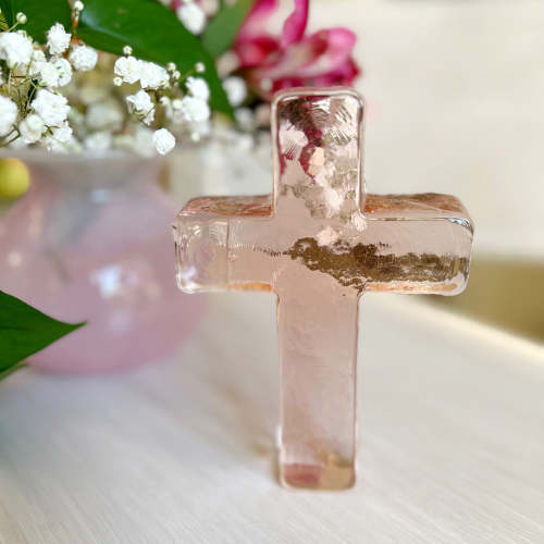 Baby Pink Glass Cross Occasion Gift Box
– Cleerely Stated
