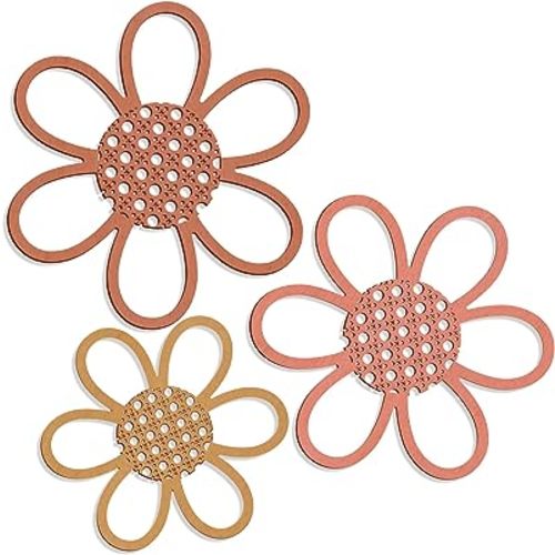 Maitys 3 Pieces Boho Daisy Wall Decor Natural Rattan Flower Wall Hanging Art Wooden Boho Nursery Flowers Decor for Home Nursery