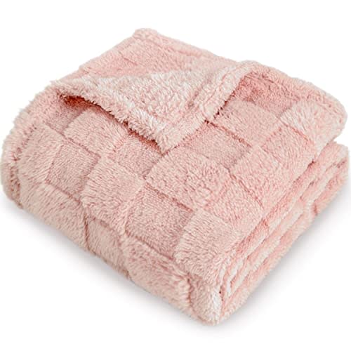 HOMRITAR Baby Blanket for Girls 3D Checkerboard Grid Ultra- Soft Fluffy Toddler Blanket for Kids Warm Cozy Chessboard Chocolate Design Infant Blanket 30 x 40 Inches Pink