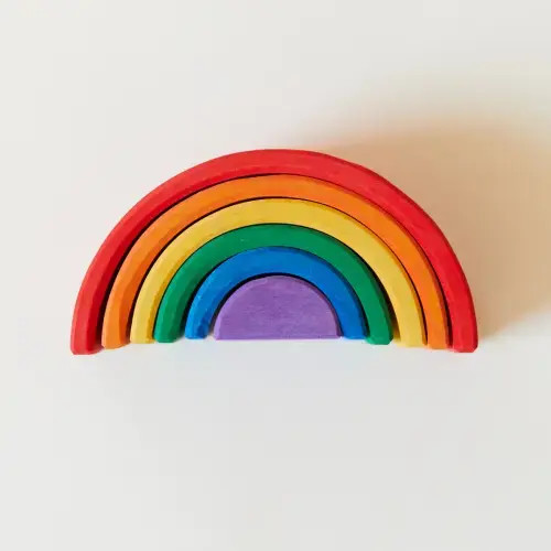 Wooden Rainbow – Sarah's Silks