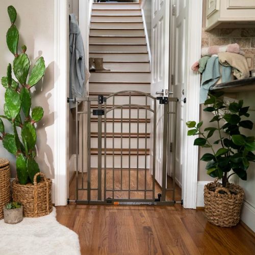 Summer by Ingenuity The Doorway Baby Gate - 48W Series - Bronze