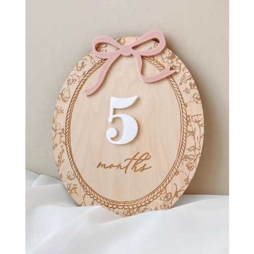 Baby Month Milestone Girl Baby Milestone Card Baby Girl Nursery Decor Personalized Baby Milestone Marker Gift Baby Girl Milestone Sign Bow
