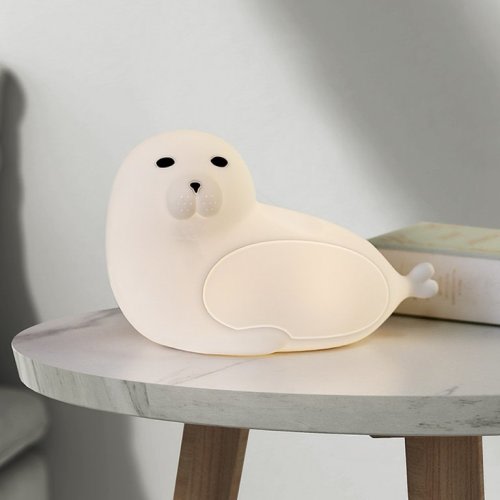 Luxsea Kids Baby Night Light Little Whale Silicone Lamp With Sleep Feeding Milk Lamp USB Rechargeable, Tap Control, Whale Design, Cute Gift for Baby,Girls,Boys,Toddler,Teens,Children