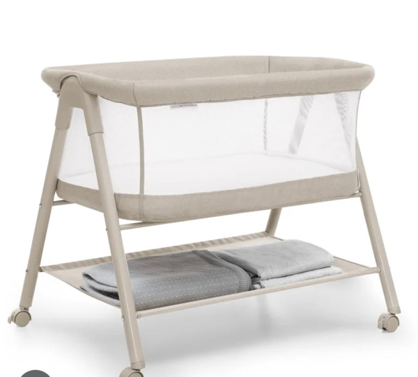 Delta Children Haven AirFlow Bassinet with Breathable Mesh and Wheels, Tan - Walmart.com