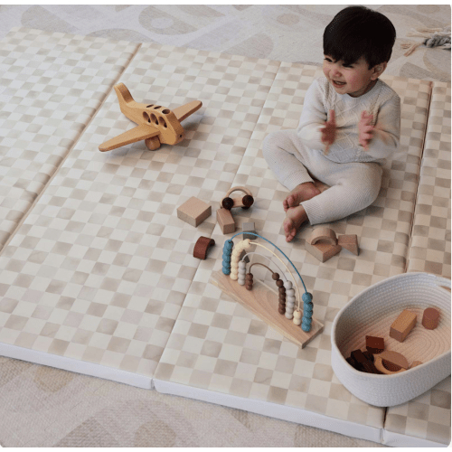 House of Noa Tumbling Mat - Checker Almond, 4X6
