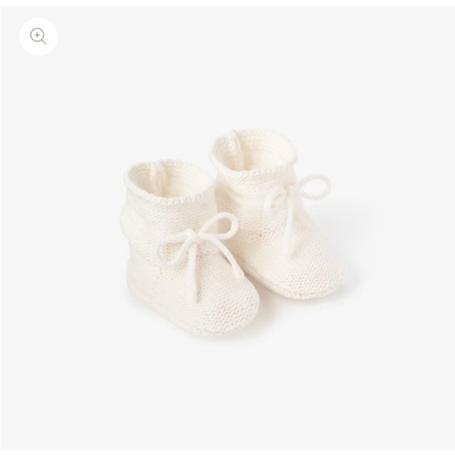 White Garter Knit Baby Booties – Elegant Baby