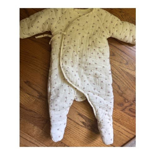 Zara Cream Muslin Footed One-Piece with Tiny Pink Floral Print 3-6 months