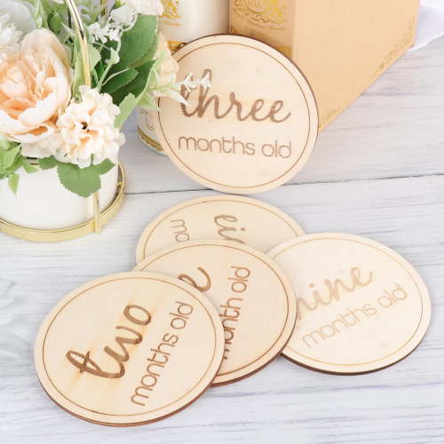 MERRYHAPY Wooden Commemorative Baby Monthly Milestone Cards Beige 12pcs