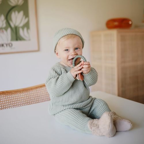 mushie Baby Bottle Brush | Soft Silicone with Suction Base (Natural)