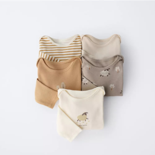 ZARA Official Website