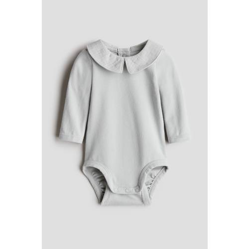 COTTON BODYSUIT WITH MUSLIN COLLAR