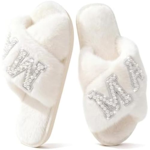 MAIITRIP MAMA Slippers for Women Fuzzy Mom Slippers with Pearls Rhinestones Fluffy Cozy Indoor House Shoes Gift for New Mom Mother's Day Gifts