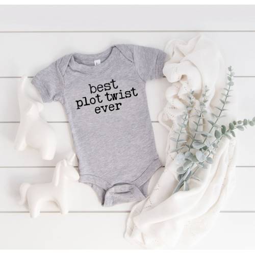 Best Plot Twist Ever Literary Baby Bodysuit for Reader Writer Author Surprise Baby Birth Announcement Funny for Librarian Cutest Bonus Baby