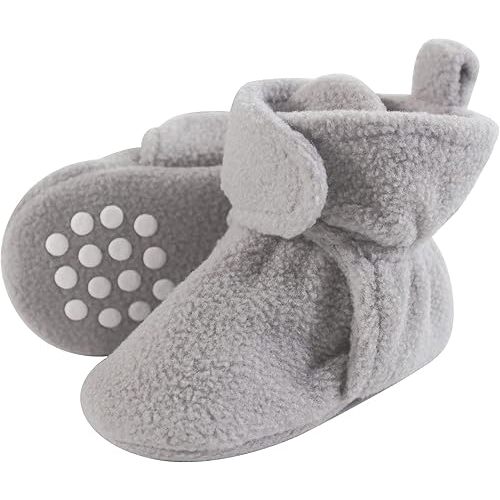 Luvable Friends Baby Cozy Fleece Booties
