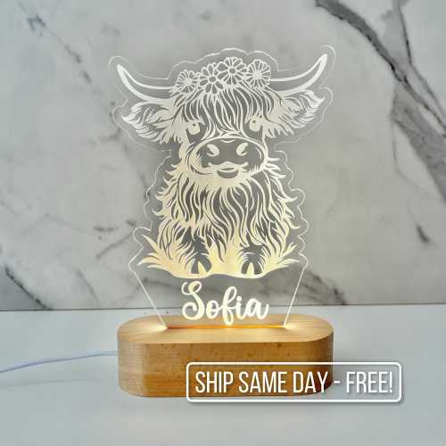 Highland Cow Custom Name Light | Personalized Bedroom LED Cloud Decor Sign | Light up Sign | /Wildflower crown Cow Lamp / Girl Gift