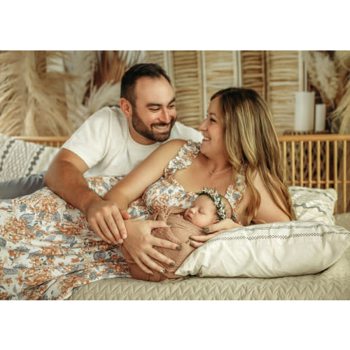Newborn Photographer Cash Fund