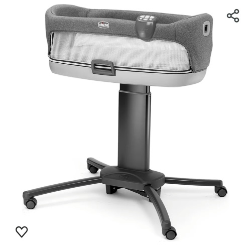 Chicco Close to You 3-in-1 Bedside Bassinet, Portable Newborn Bassinet with Wheels, Adjustable-Height Changing Table | Heather Grey/Grey