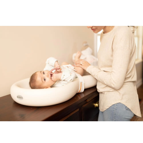 Keekaroo Peanut Changer Baby Vanilla– The Original Made in USA Easy-to-Clean Changing pad and The only Shell Over Foam, Fully Water Repellant