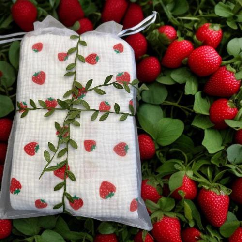 STRAWBERRY MUSLIN BLANKET set burp cloth, Muslin Swaddle stroller Blanket, receiving blanket, newborn blanket, baby shower gift, non-gender
