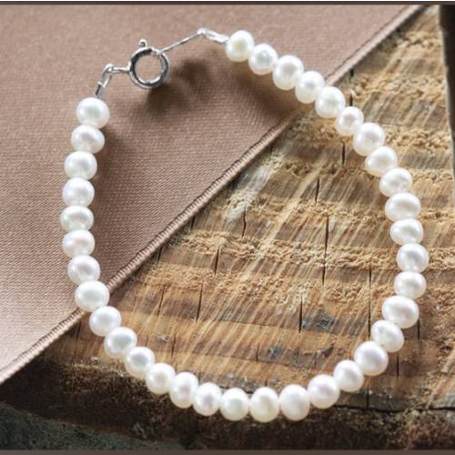 Keepsake Pearl Baby Bracelet, Baby & Kids: Olive & Cocoa, LLC