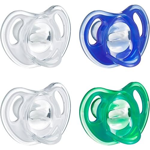 Tommee Tippee Ultra-light Pacifier, 18-36m, 4 Pack, Symmetrical One-Piece Design, BPA-free Silicone Binkies, Breathable Air Holes, Lightweight Pacifiers