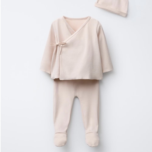 Newborn set and pouch in Beige Pink