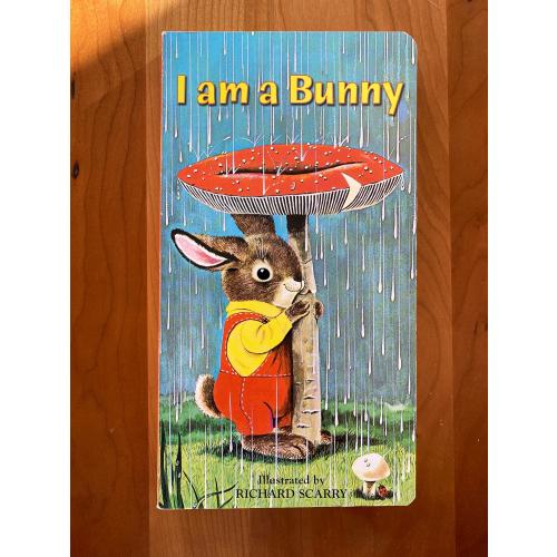 Richard Scarry’s I am a Bunny - 2004 Golden Board Book